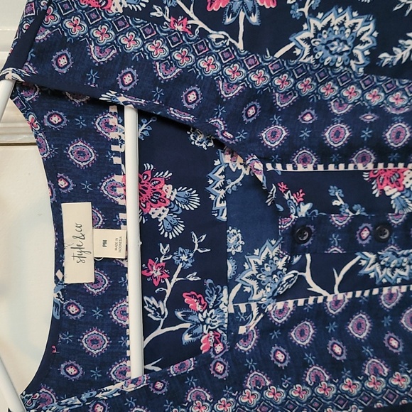Paisley flowy shirt - Picture 4 of 4